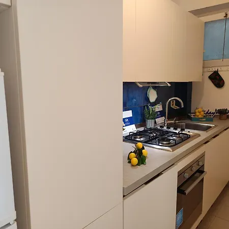 Apartment Seaside Heritage Retreat By World *