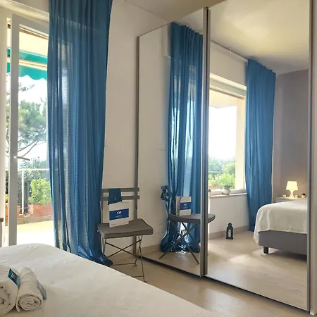 Apartment Seaside Heritage Retreat By World